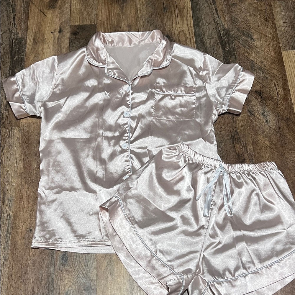 Silky Pink Women's Pajama Set